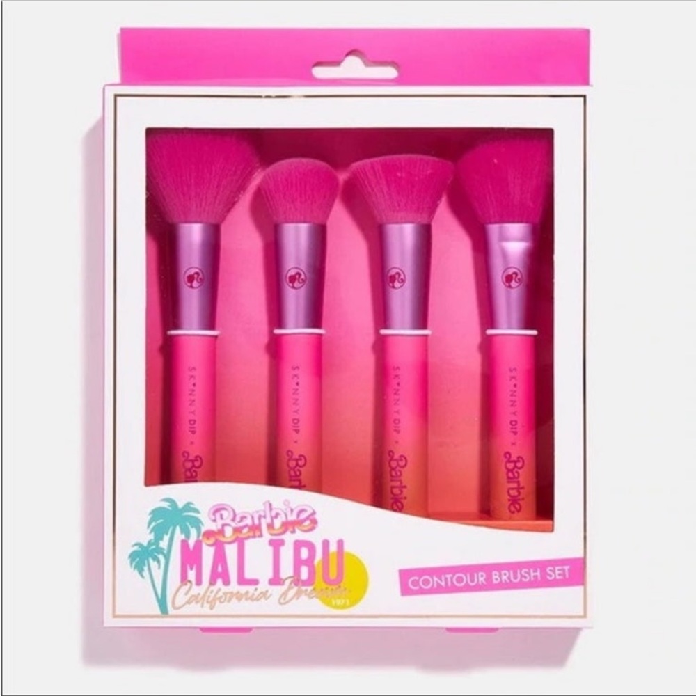 Skiiny Dip x Malibu Barbie Makeup Brush Set